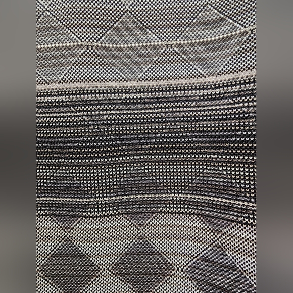 PGA TOUR MEN'S POLO STYLE SHHIRT SIZE L - Picture 8 of 11